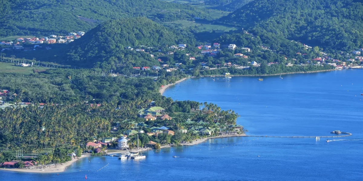 Martinique Attractive défis et opportunités pour un territoire compétitif